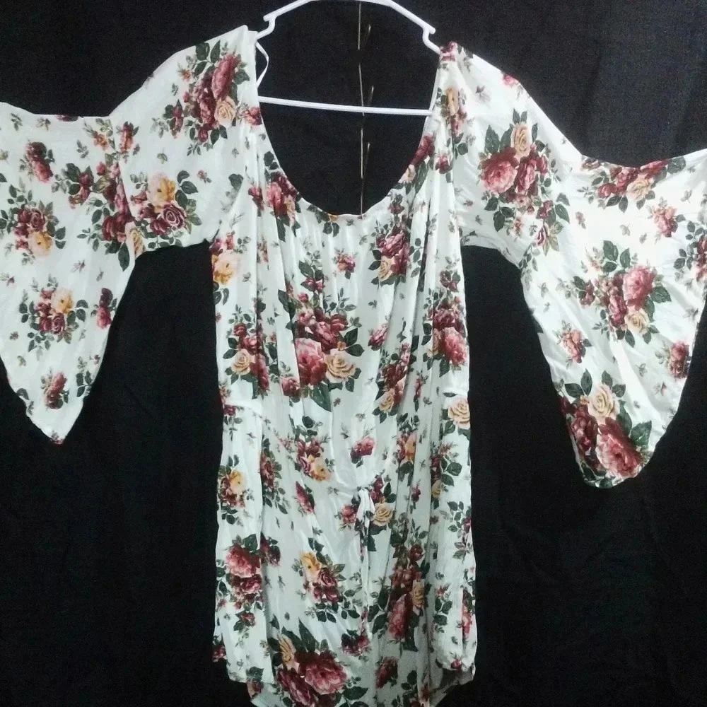 Shirt - Picture 2 of 6
